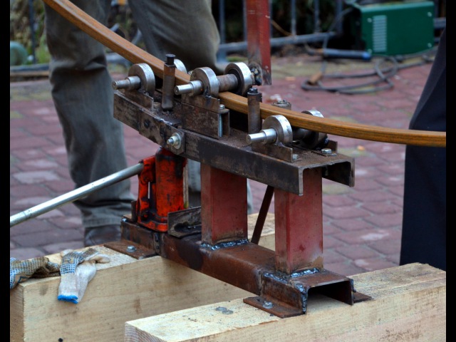 samodelniy-prokatniy-trubogib-3-rolika-bogofi samodelniy-prokatniy-trubogib-3-rolika-bogofi